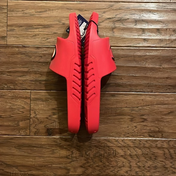 Champion Men’s The Takeover Red Slides Size 14 - Picture 5 of 6